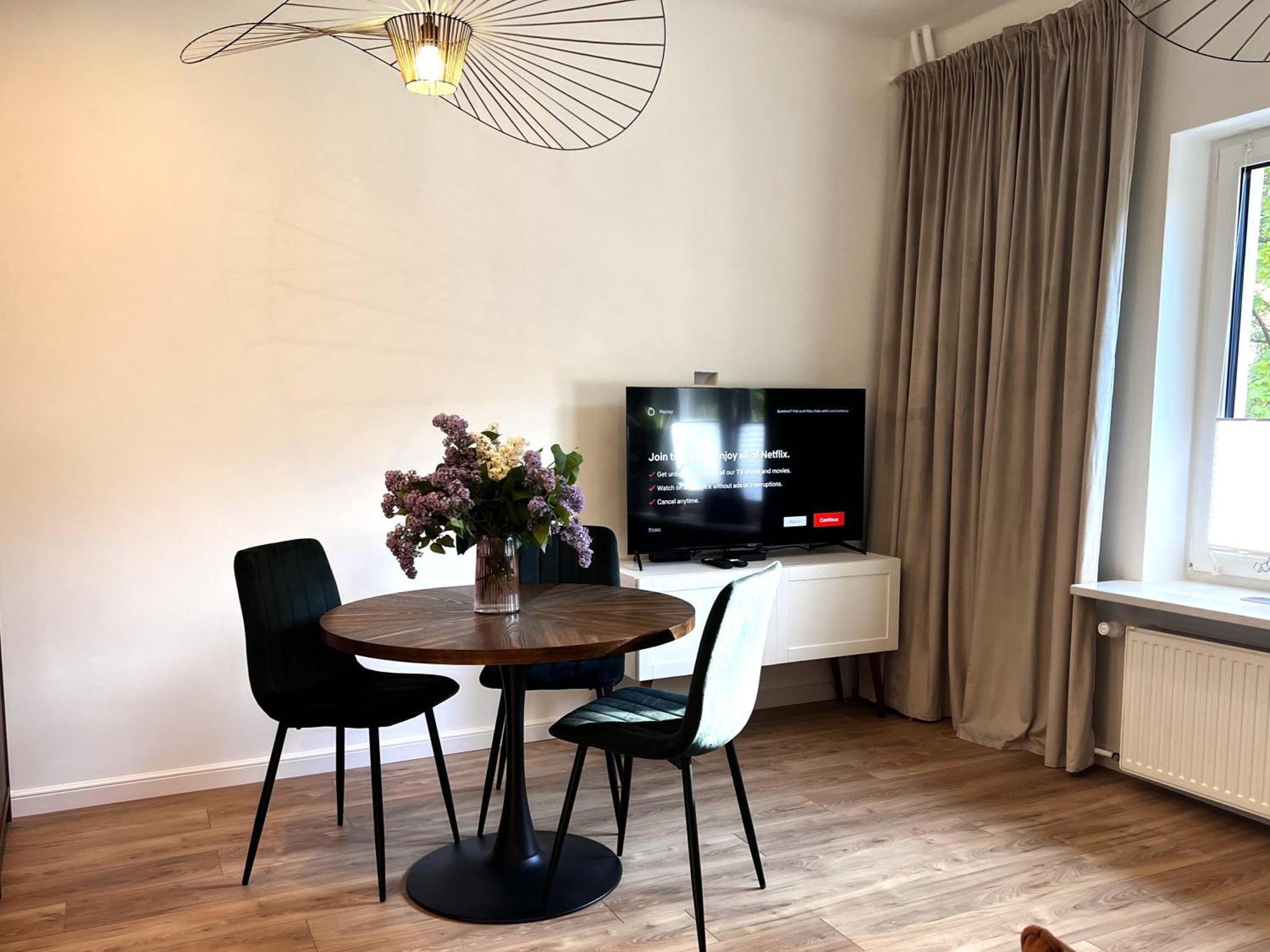 Warszawa Srodmiescie Pl. Zbawiciela Apartamento Exterior foto