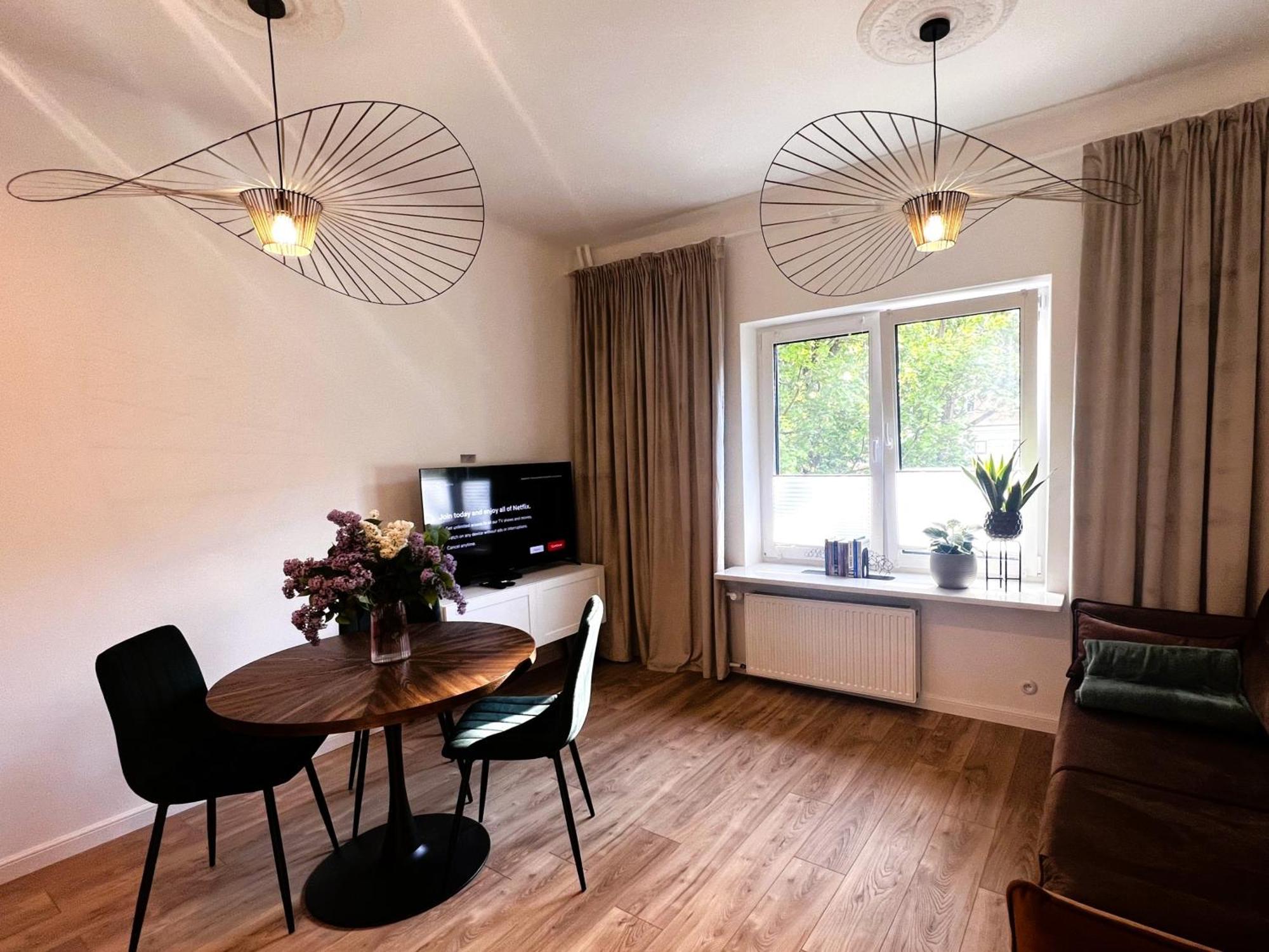 Warszawa Srodmiescie Pl. Zbawiciela Apartamento Exterior foto